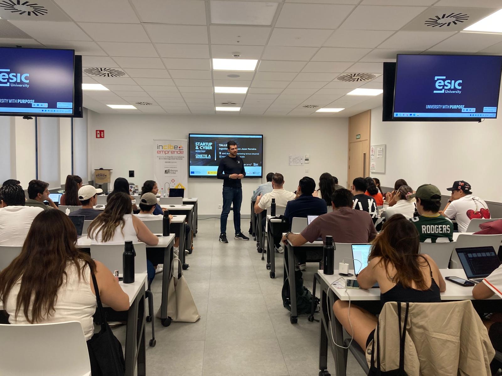 7a485ee9-93c3-4695-9846-b412704b7609 (1)